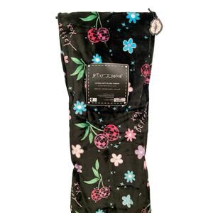 NWT Betsy Johnson Cherry Disco Ball Ultra Plush Throw 50”x70”